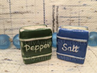 Salt and Pepper Books - Mini Salt and Pepper Set