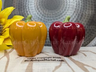 Peppers Salt and Pepper Set