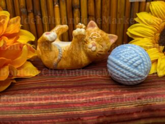 Orange Cat and Blue Yarn Ball Salt and Pepper Shakers