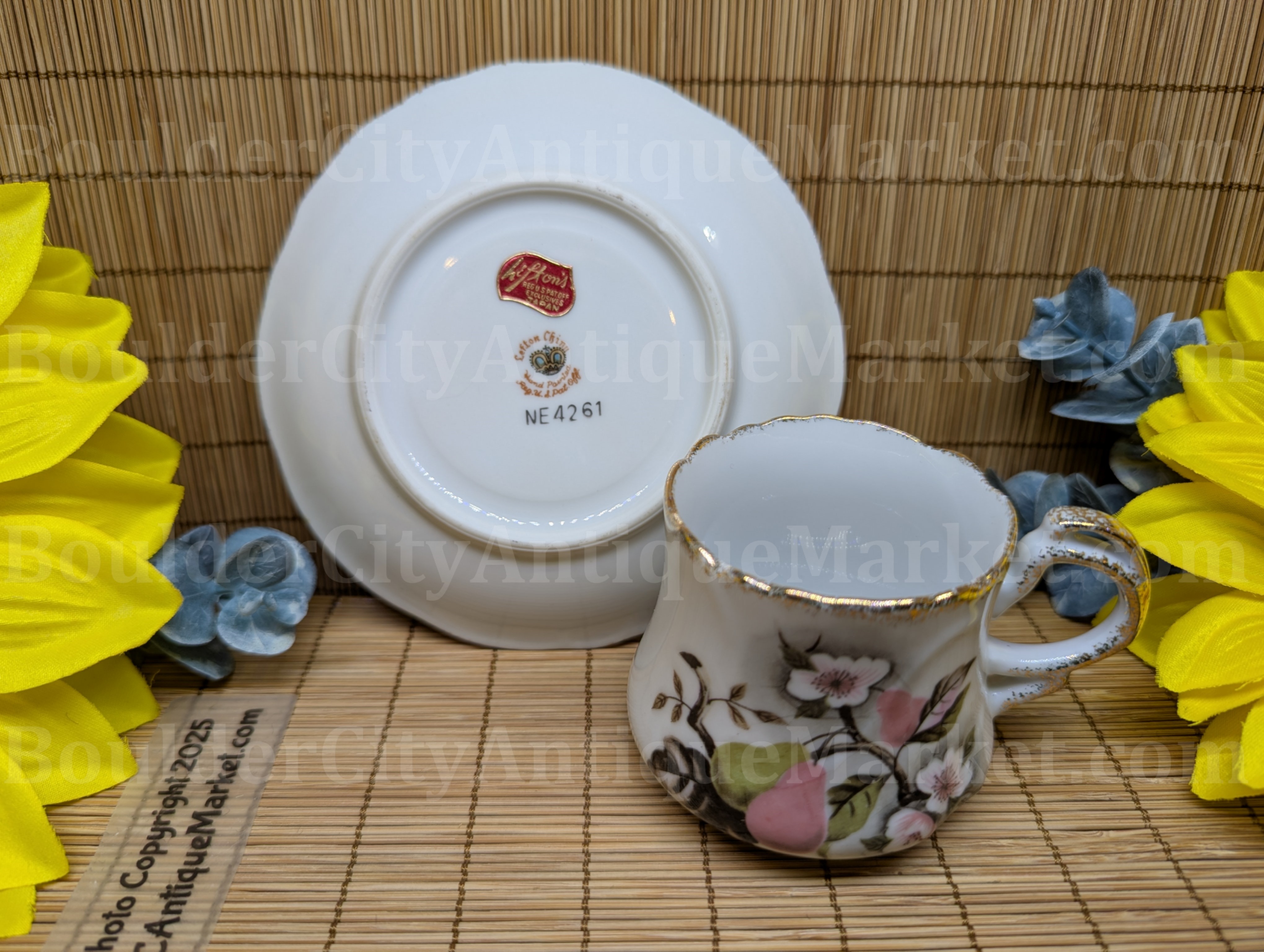 Lefton Pear Pattern Demitasse Cup and Saucer - Image 3