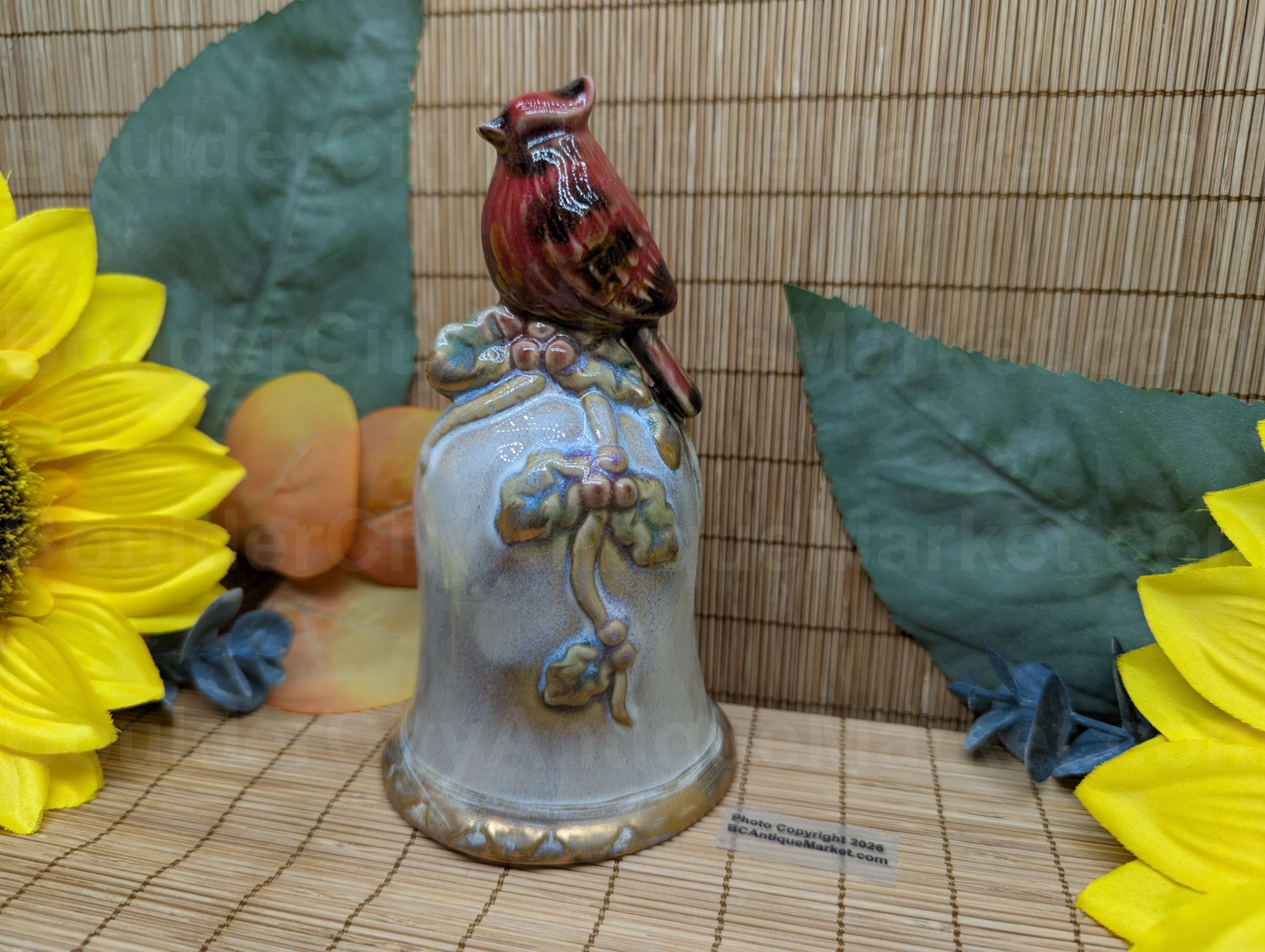 Cardinal Pottery Bell