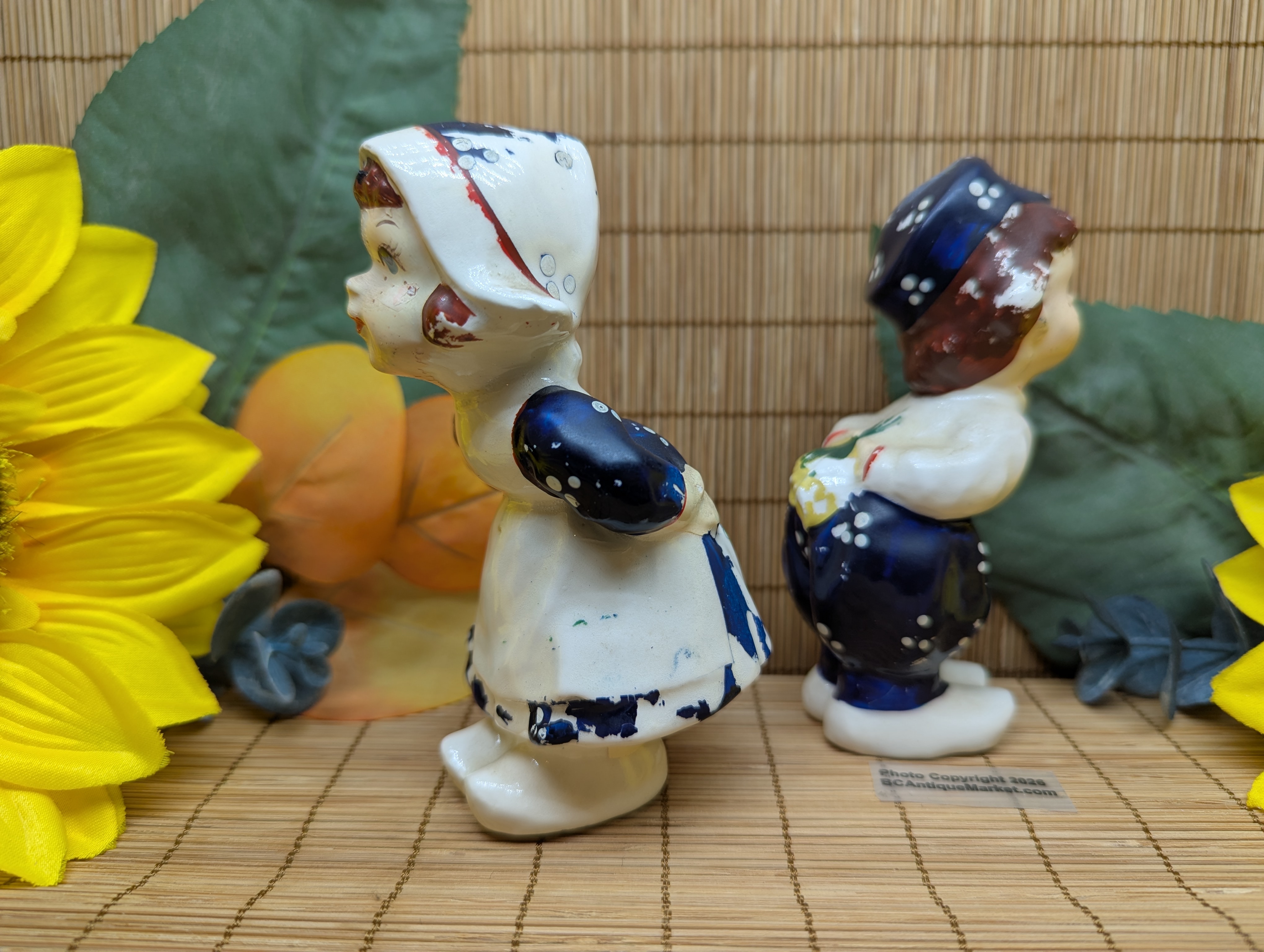 Delft Dutch Boy and Girl Antique Salt and Pepper Set - Image 7