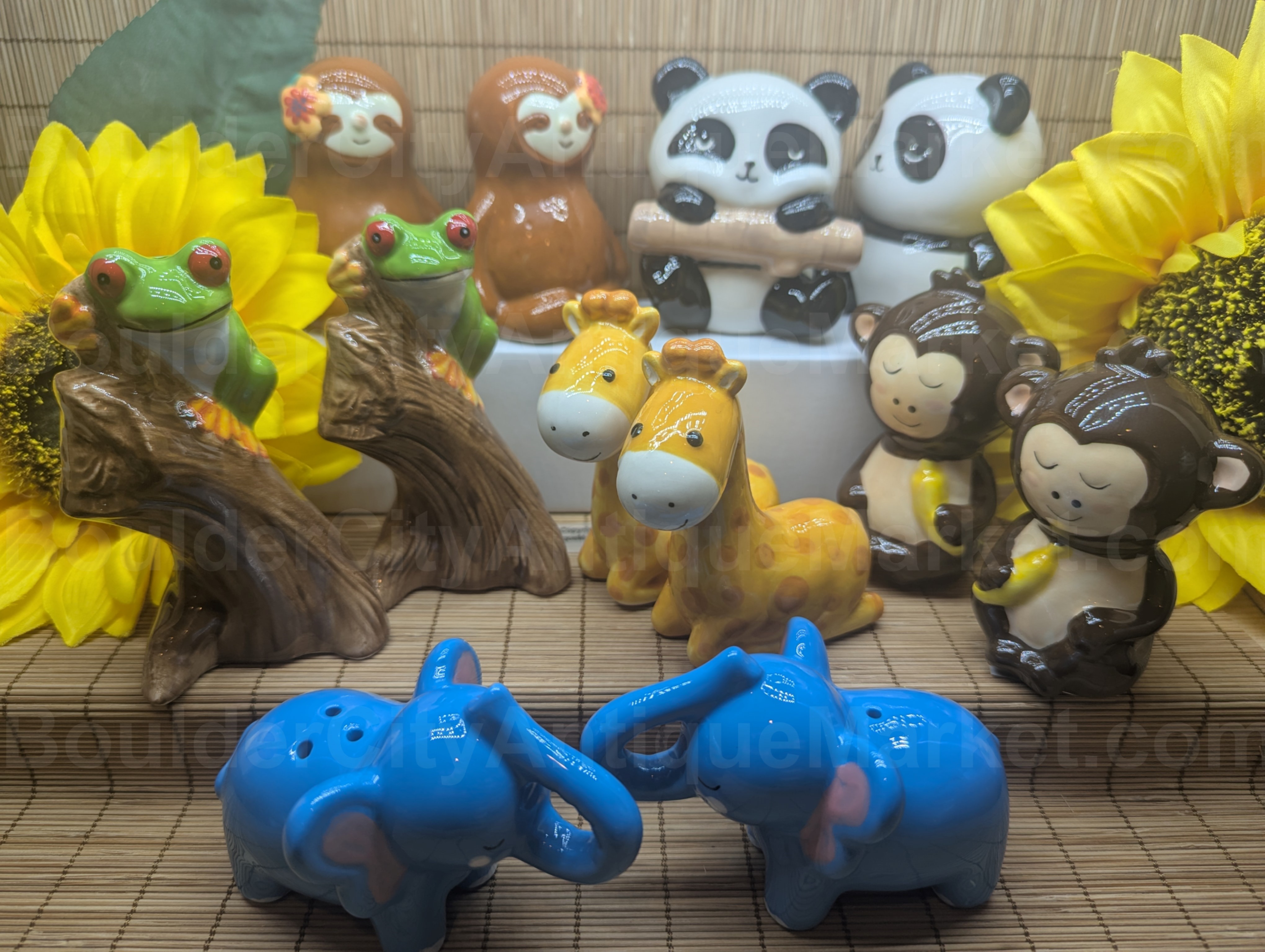 Set of six standard size salt and pepper shakers include one pair of each; Sloths, pandas, tree frogs, giraffes, monkeys and elephants.  All sets arrive in their original boxes and are perfect for vendors or those looking to collect all six of this set in one bulk lot. Please check individual listings for details on each separate set.