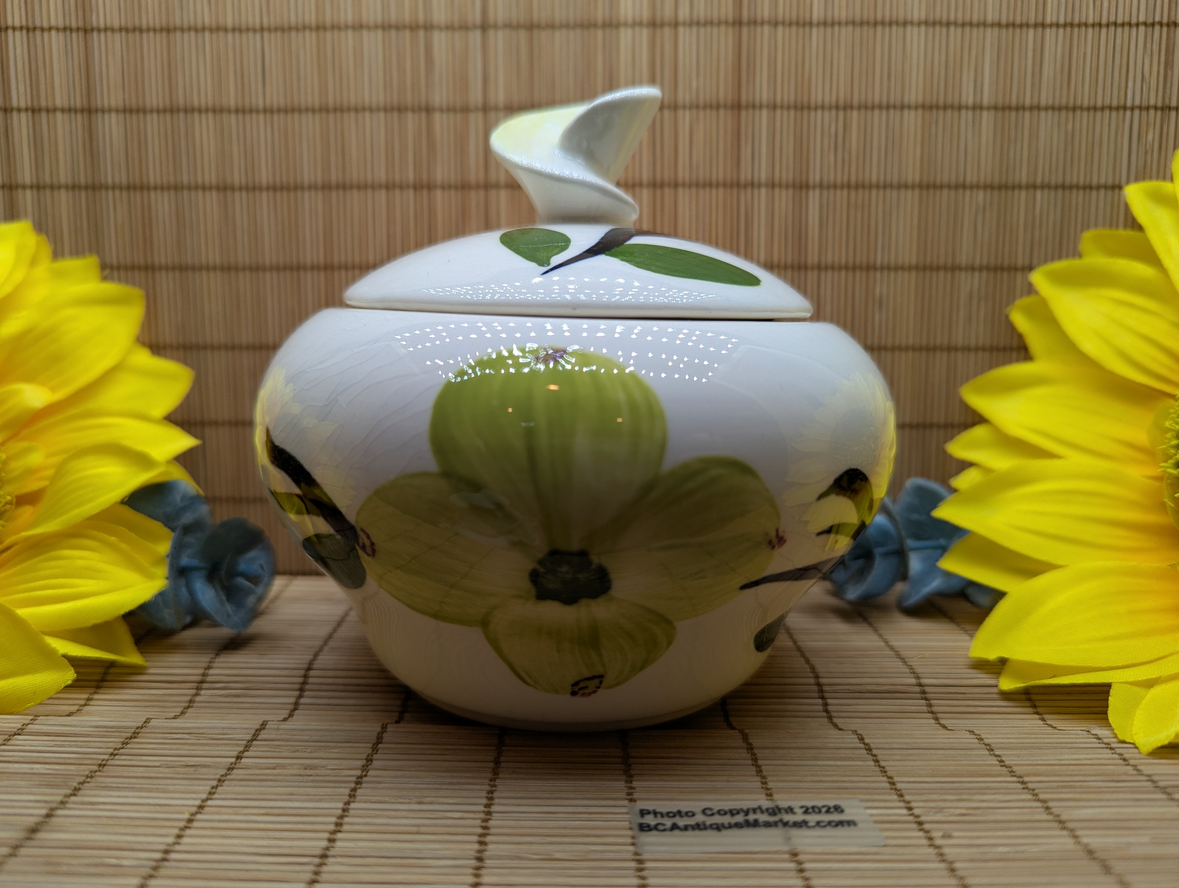 Dixie Dogwood Topsy Turvy Sugar Bowl Blue Ridge Pottery