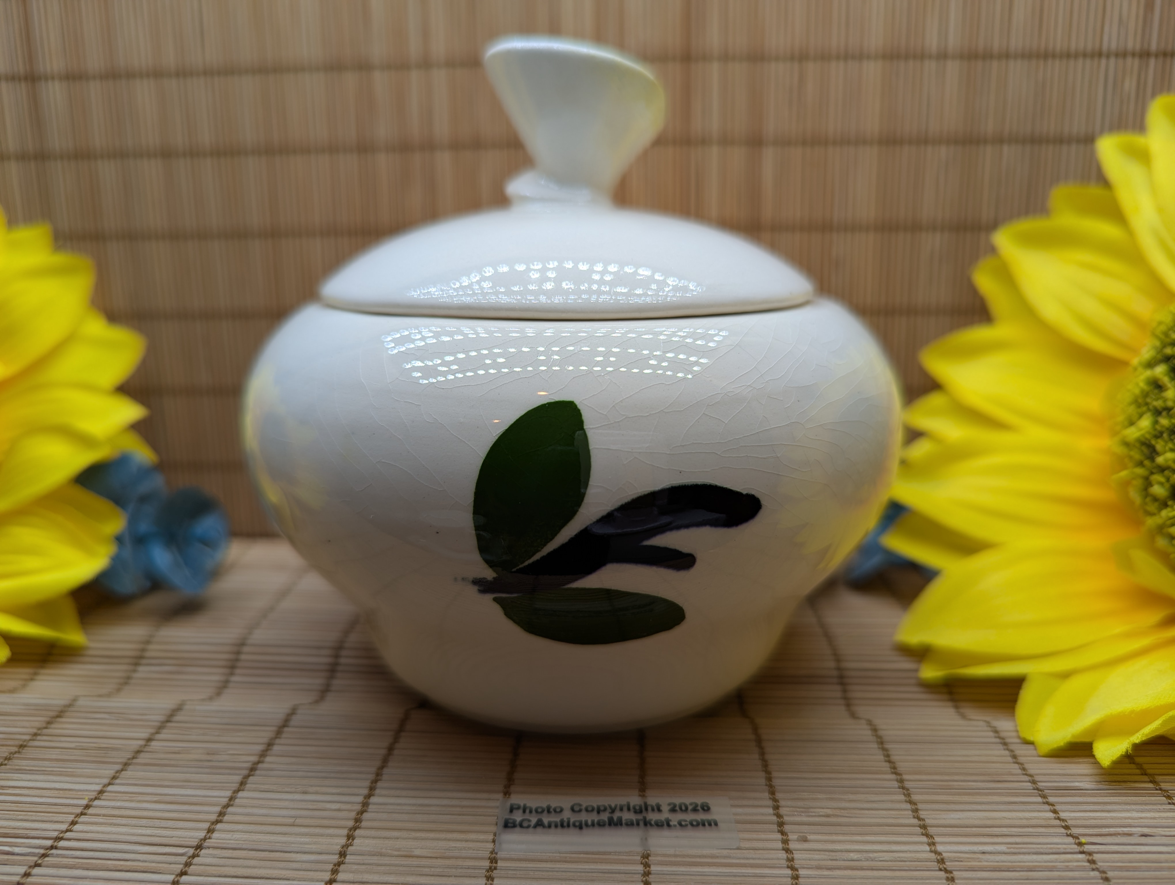 Dixie Dogwood Topsy Turvy Sugar Bowl Blue Ridge Pottery