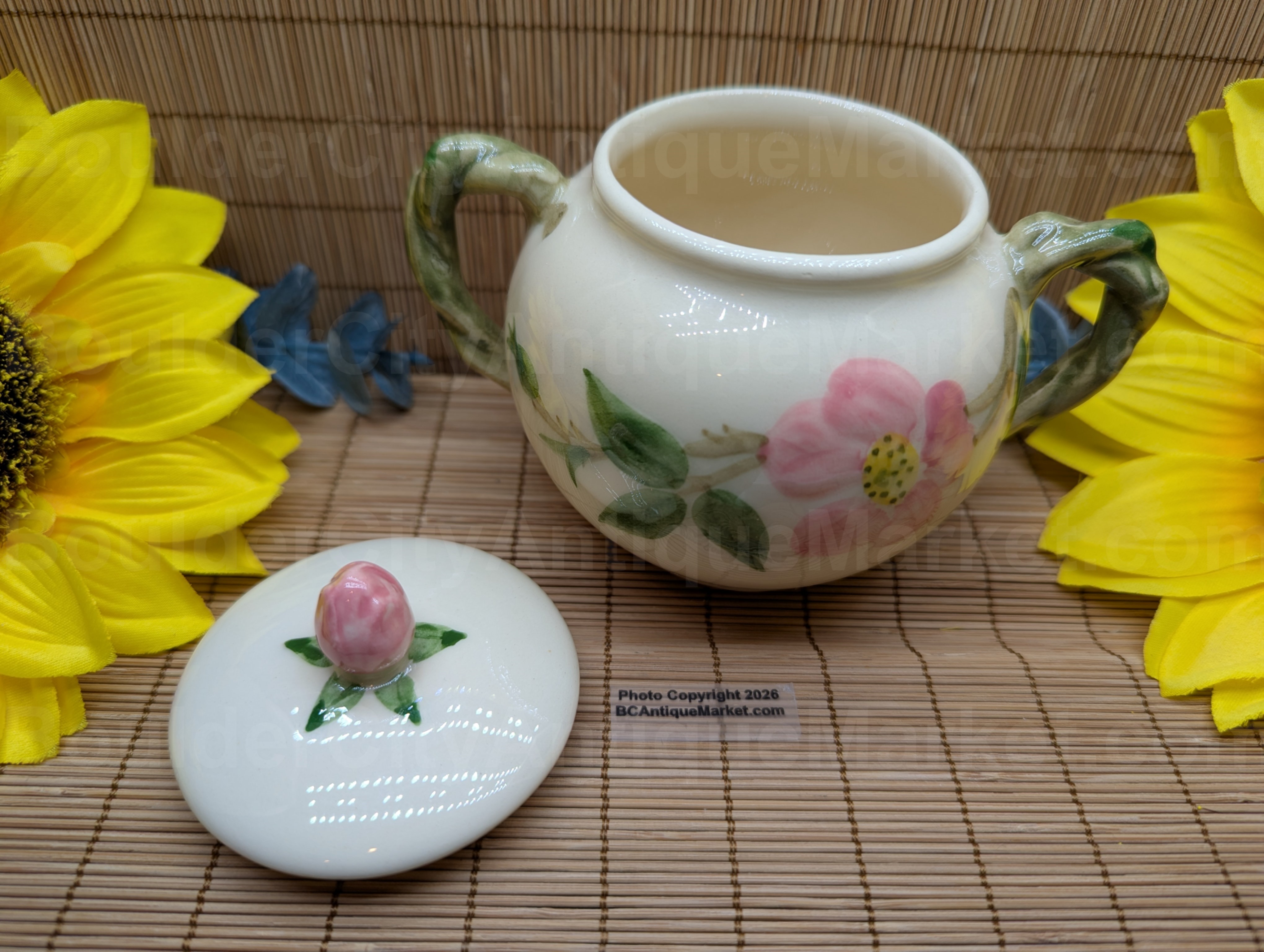 Desert Rose Sugar Bowl With Lid 1940-1947