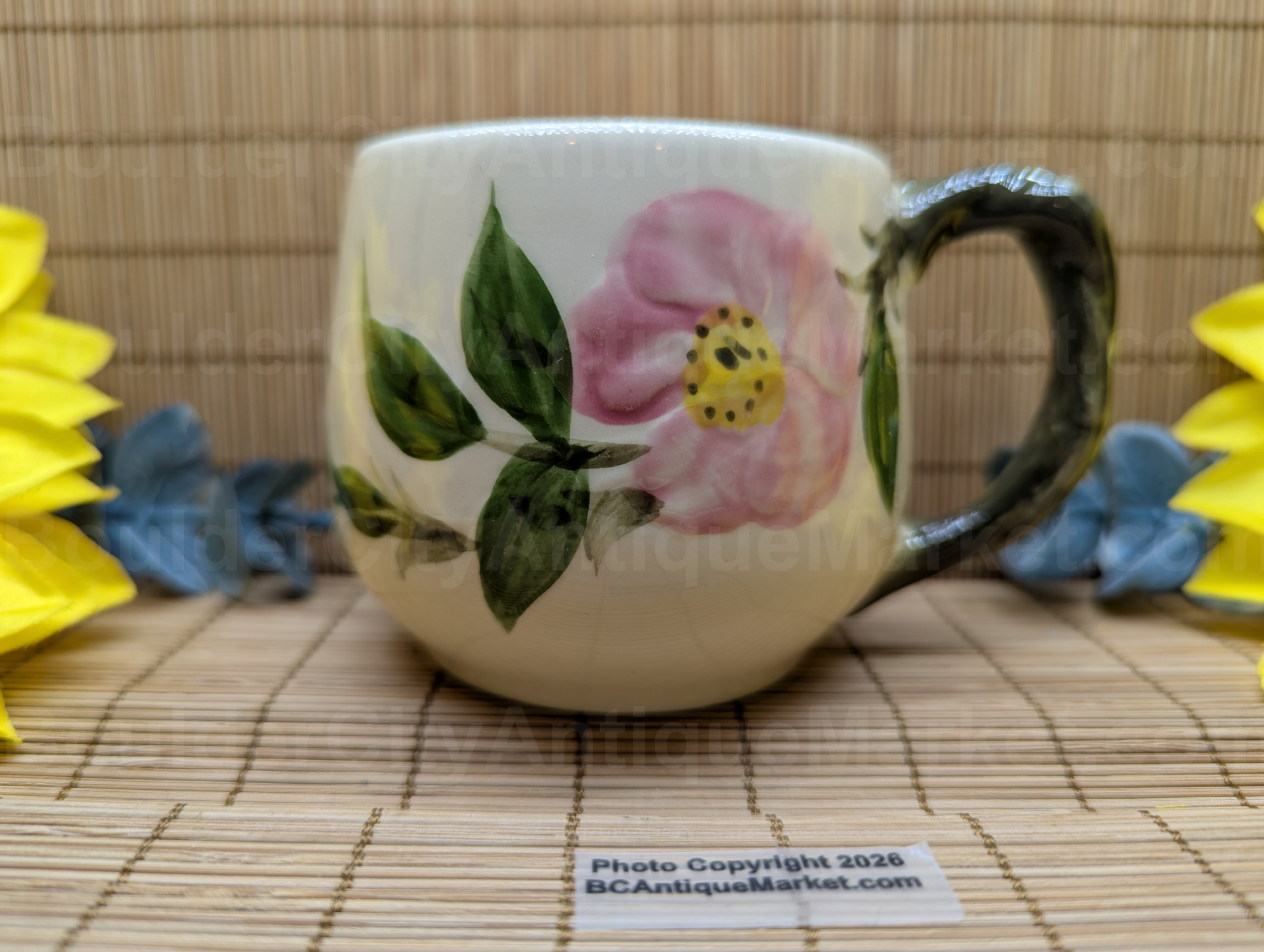 Desert Rose Mug, Dark Handle 1979-1984