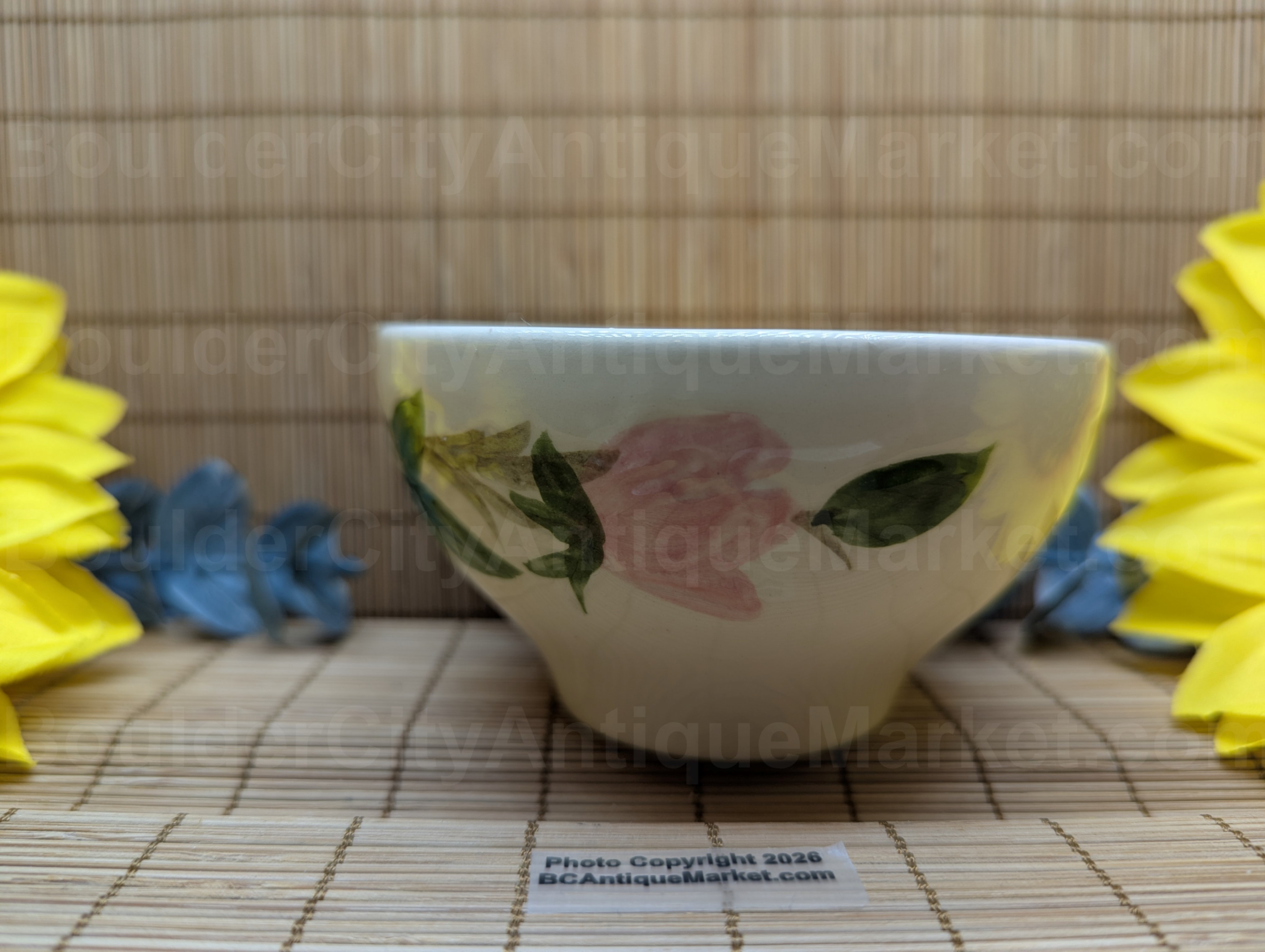 Desert Rose Cup, Dark Handle 1978-1979