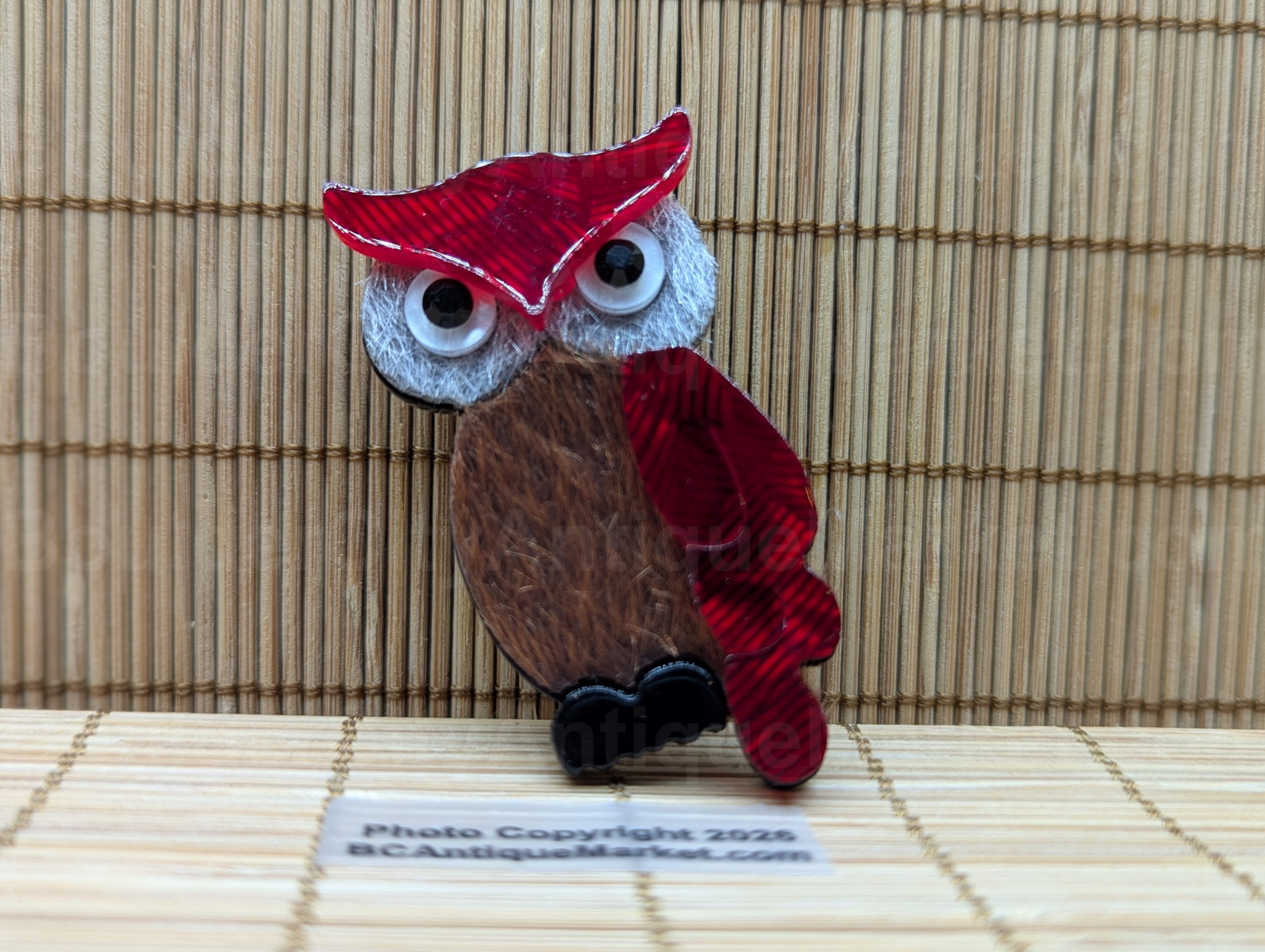 Red and Brown Owl Acrylic Brooch