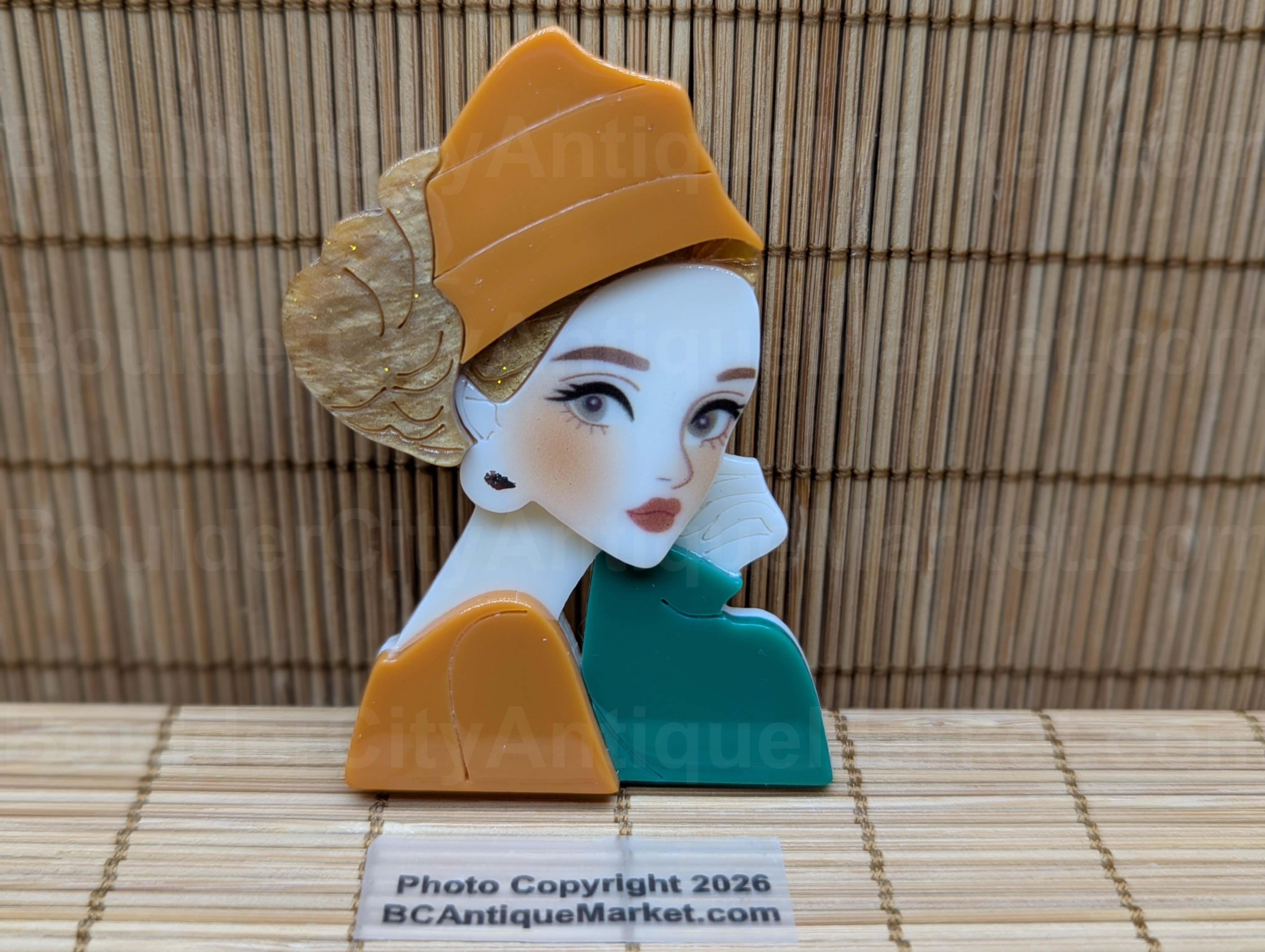 Brown and Green Woman in Hat Acrylic Brooch 812