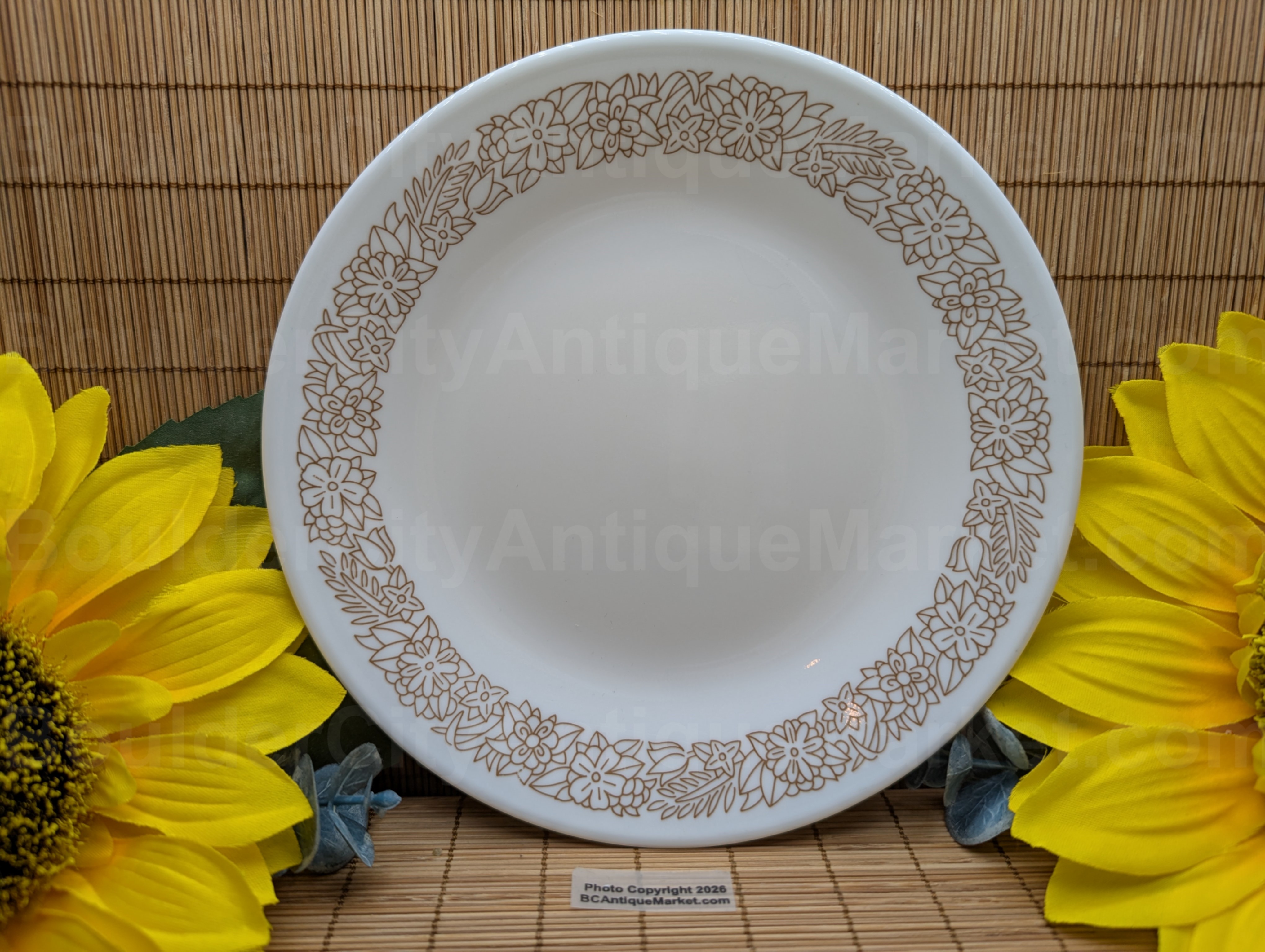 Woodland Brown Corelle 6 3/4-inch Plate